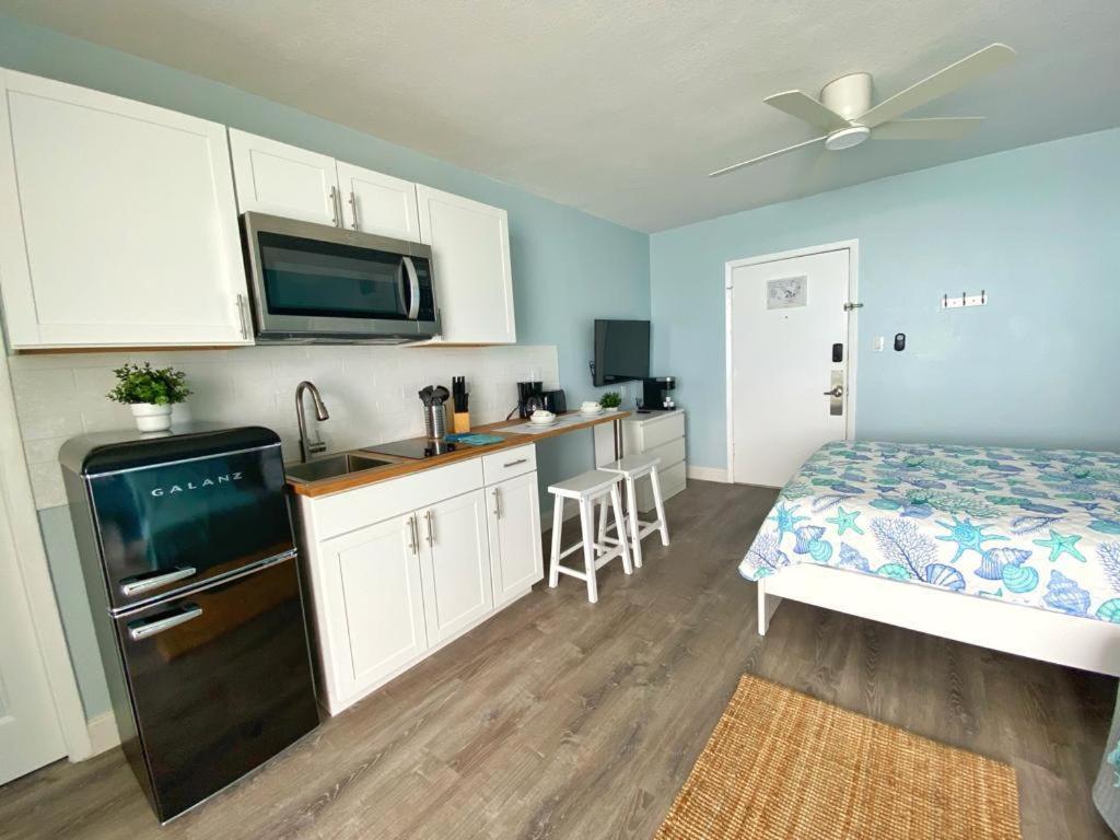 Sea Dip Resort Studios! دايتونا بيتش المظهر الخارجي الصورة